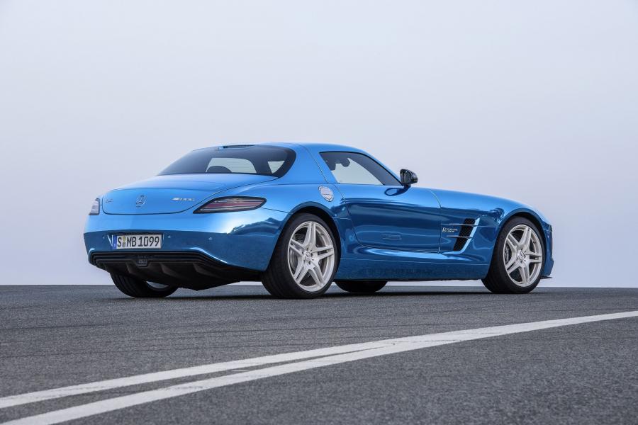  Mercedes-Benz SLS AMG Coupe Electric Drive 2013 года  (фото 2 из 5)